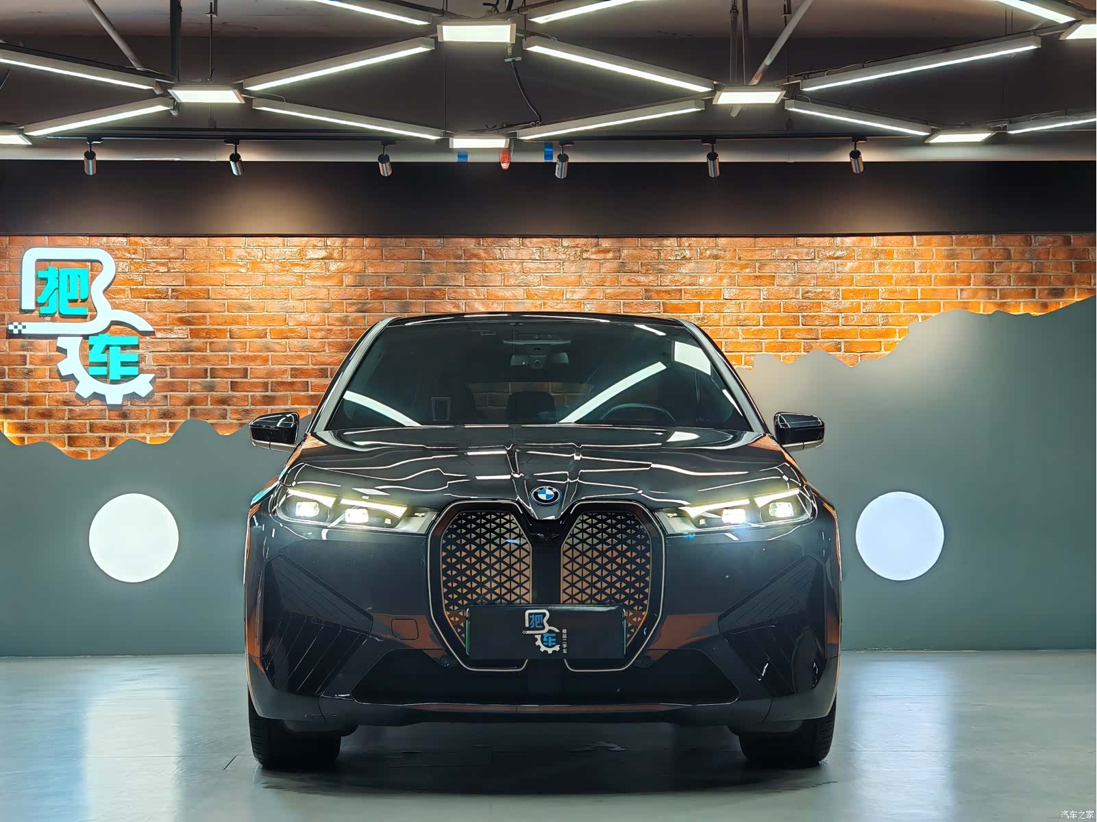 BMW iX, 2023 2
