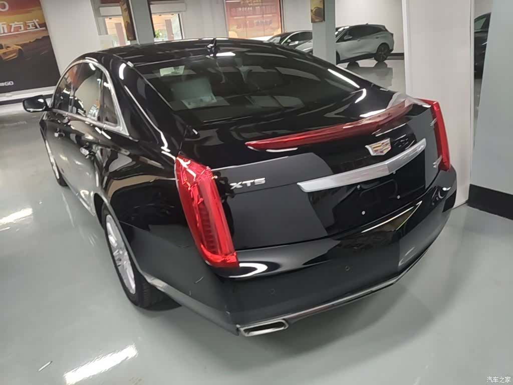 Cadillac XTS, 2016 все фото