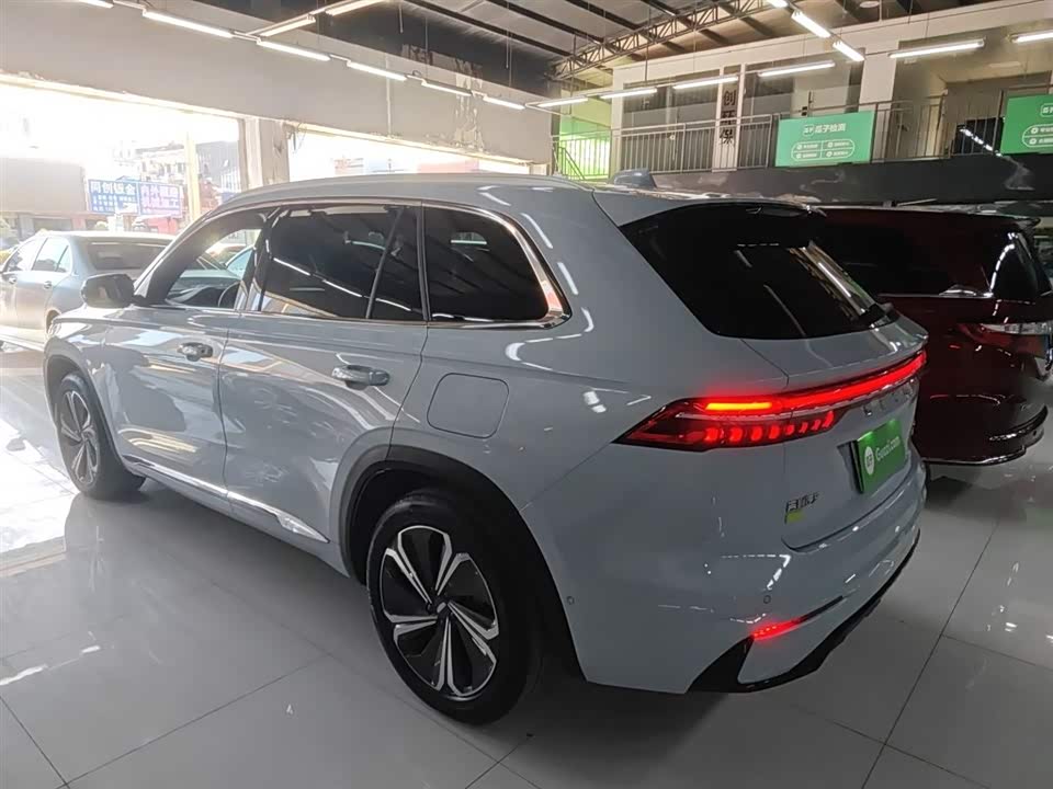 Geely Monjaro plug-in-hybrid