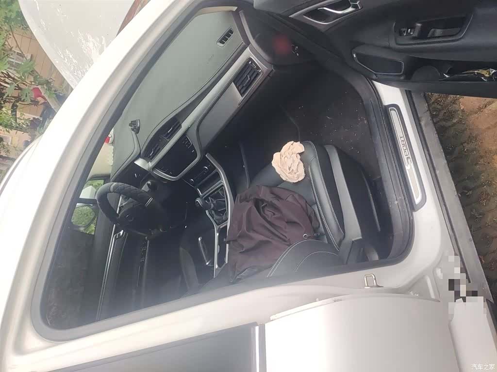 Geely Emgrand, 2019 20