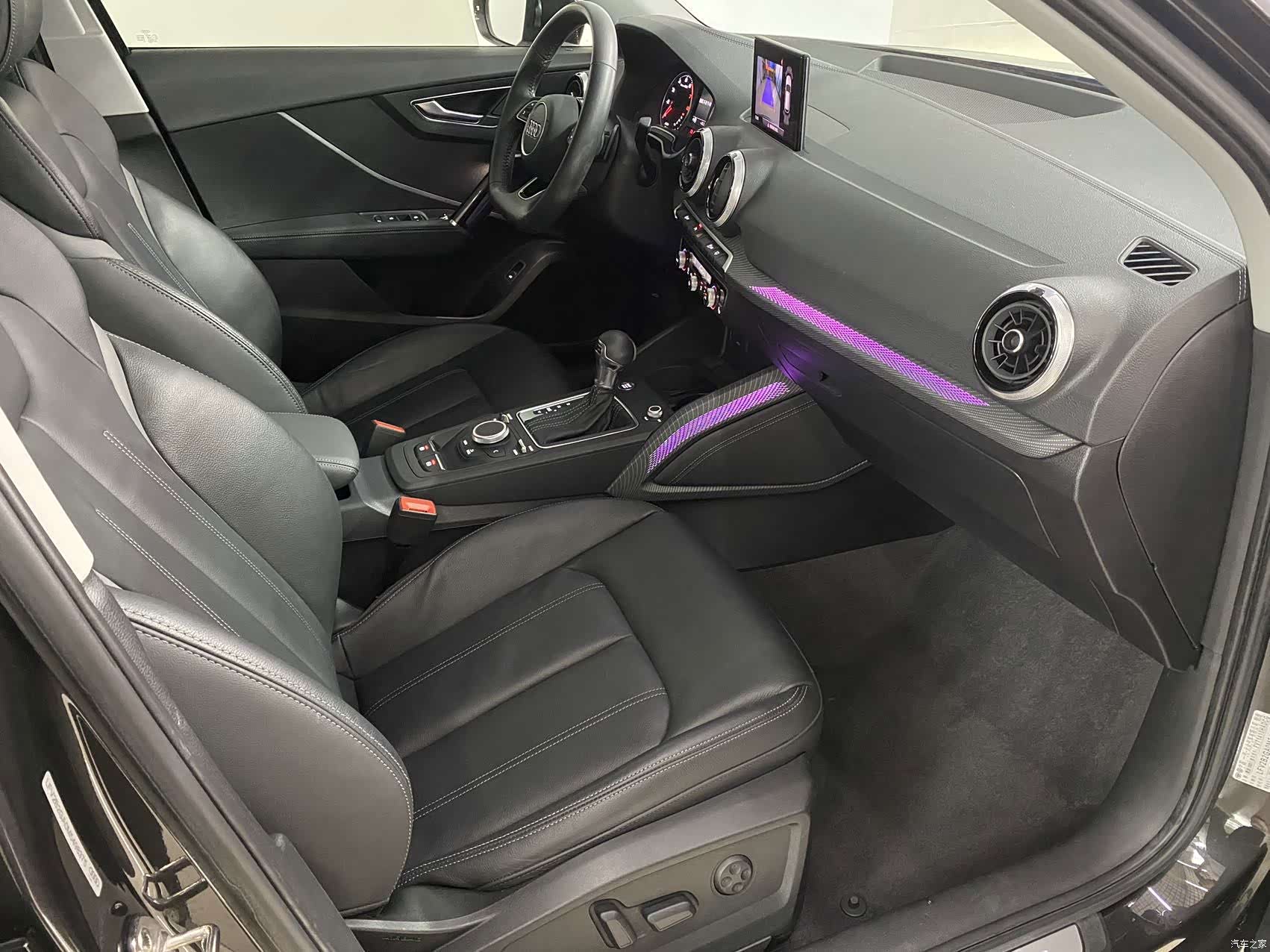 Audi Q2L, 2022 16