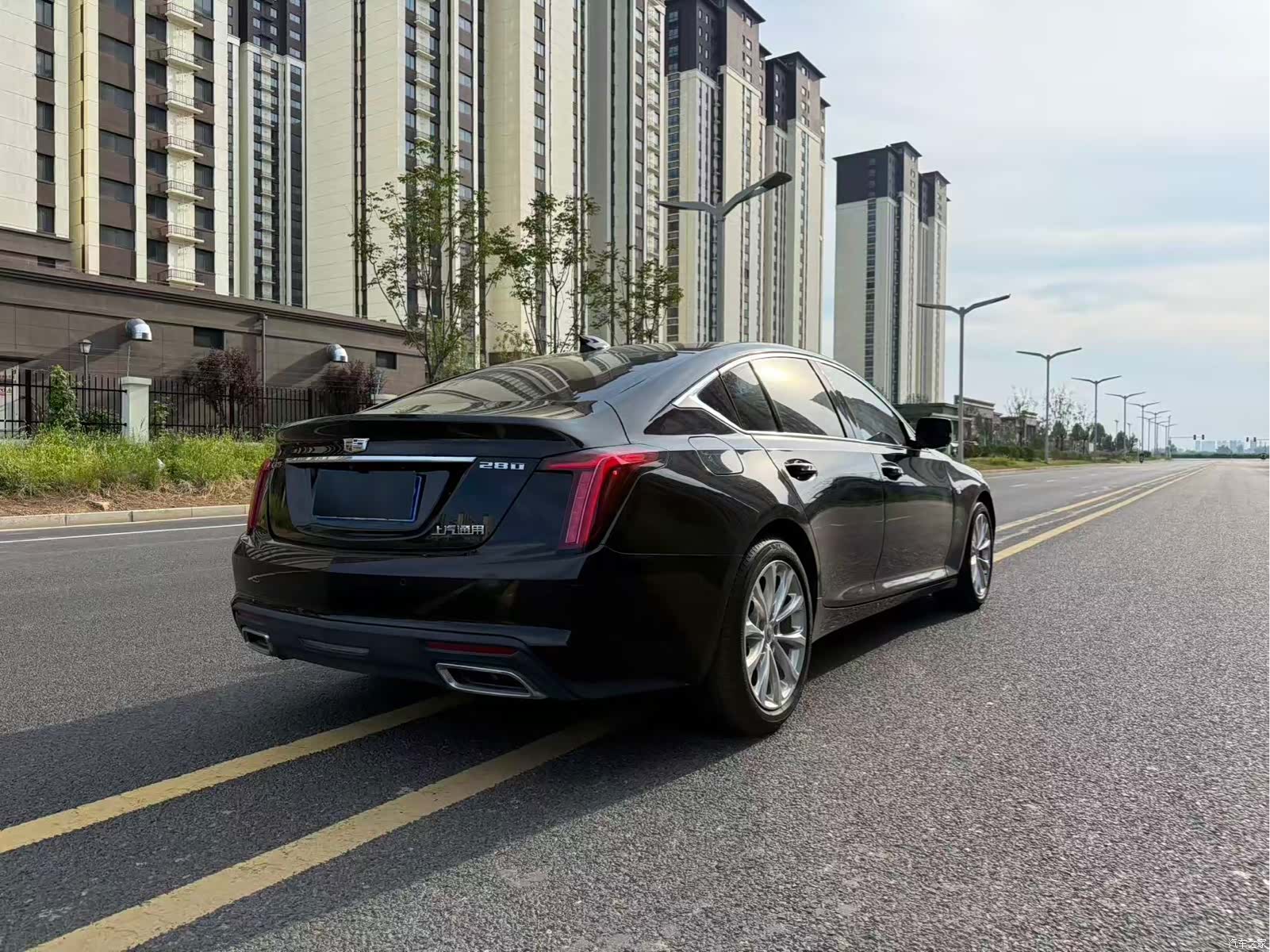 Cadillac CT5, 2022 11