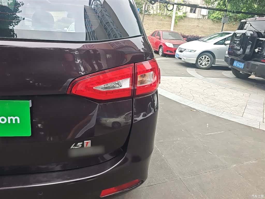 Haima MPV, 2017 7