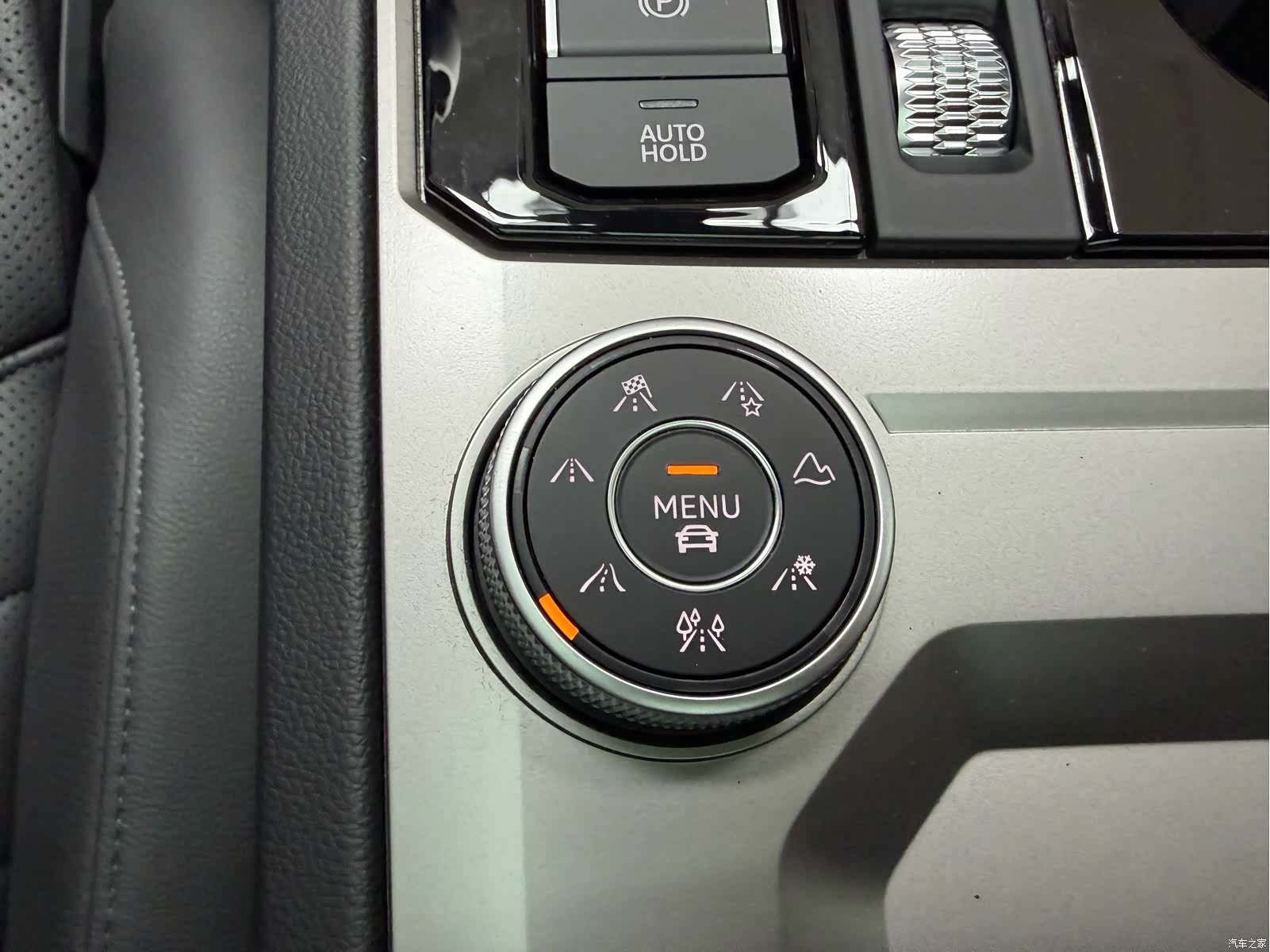 Volkswagen Touareg, 2019 30