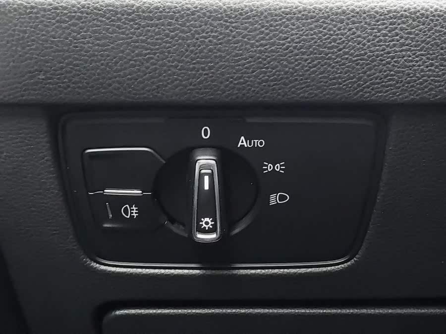 Volkswagen Magotan PHEV 2022, фото 21