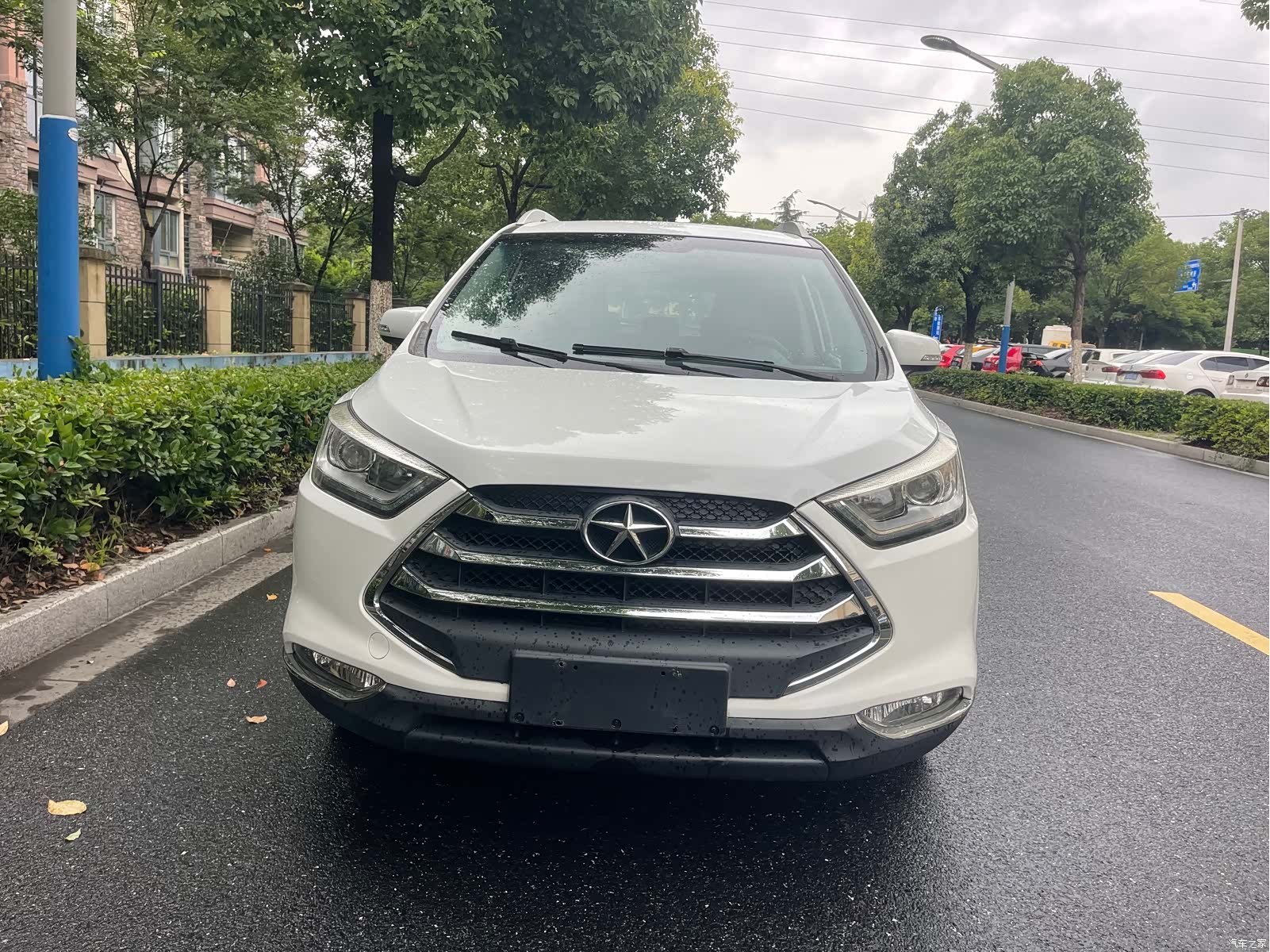 JAC S3, 2015 2