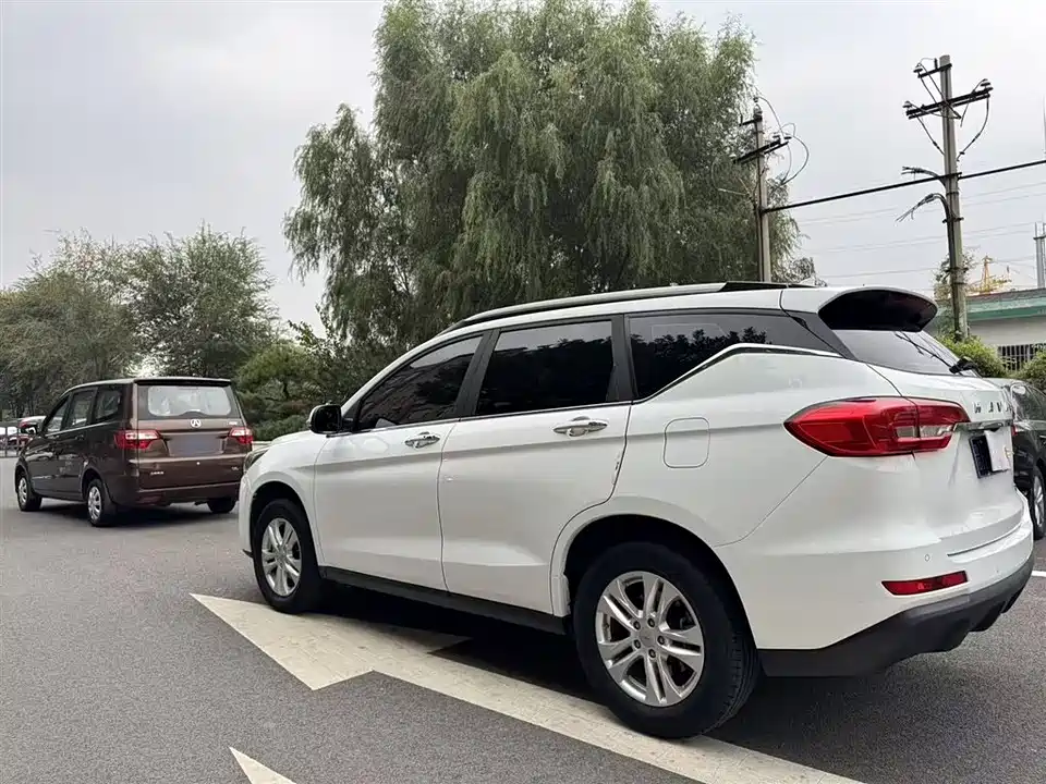 Haval M6