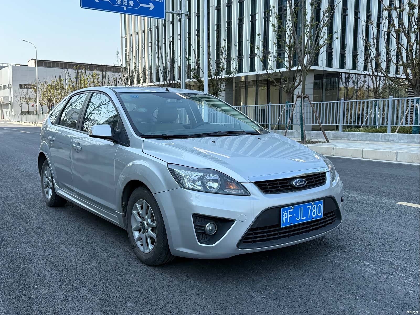 Ford Focus, 2010 3