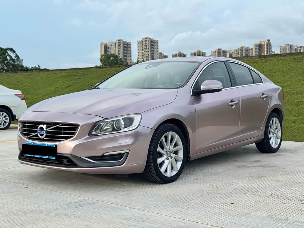 Volvo S60