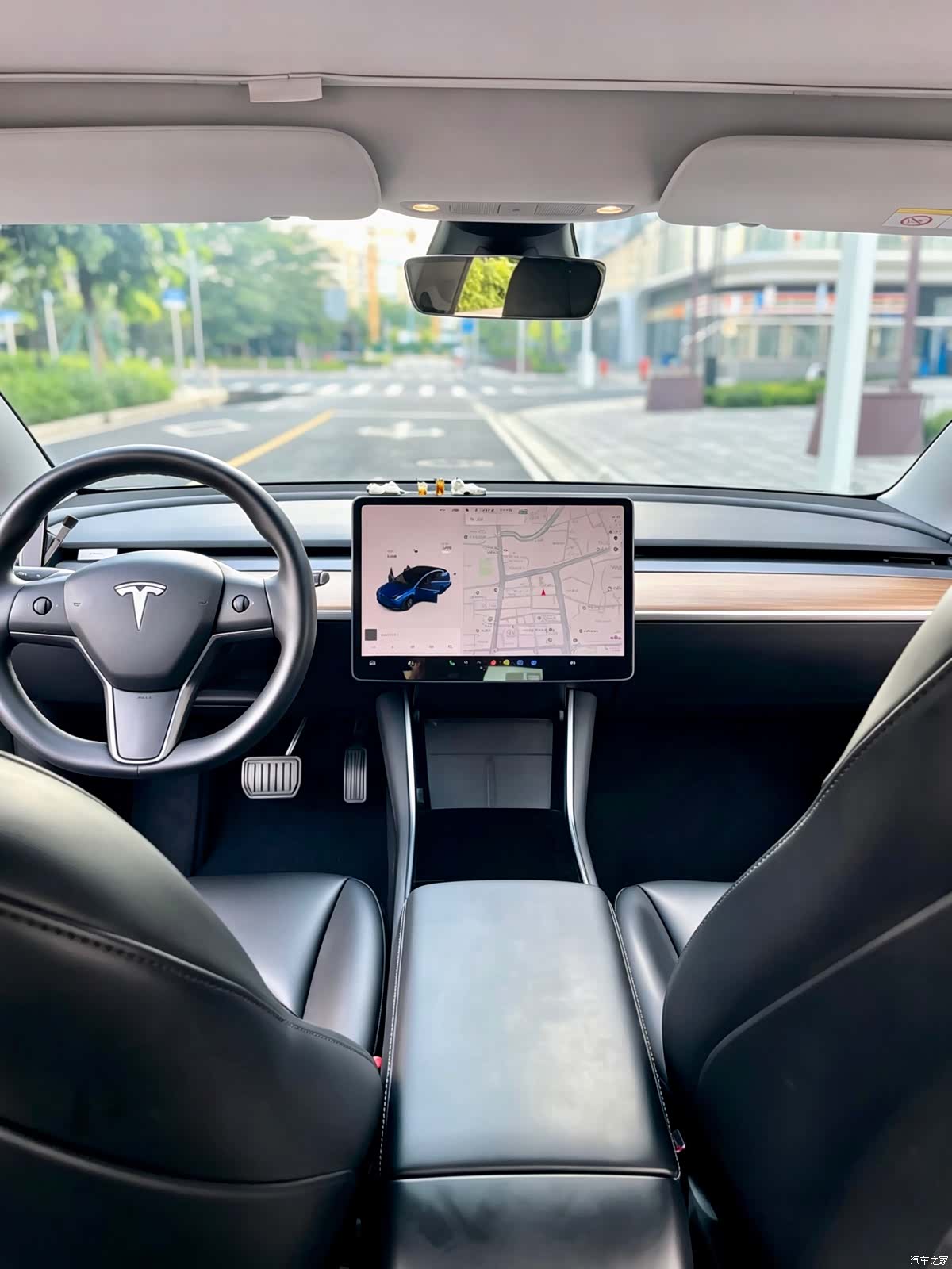 Tesla Model 3, 2021 4
