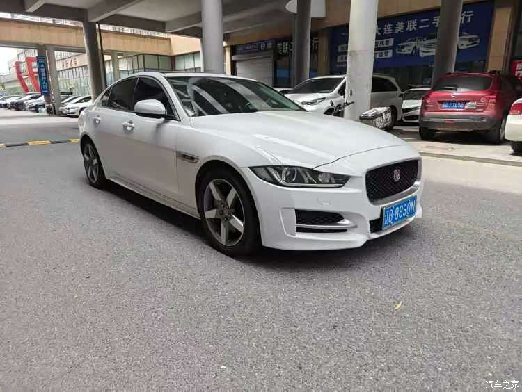 Jaguar XE, 2016 3