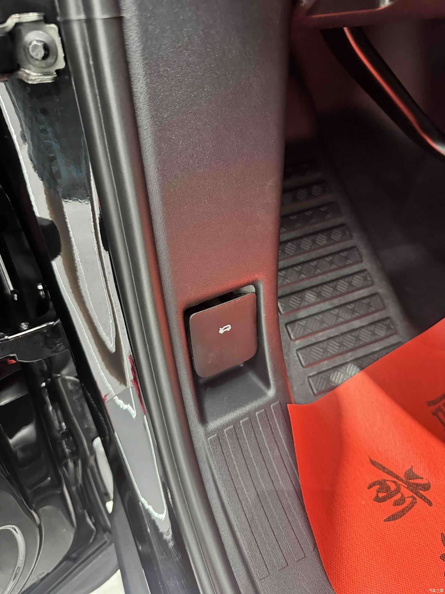 Land Rover Defender, 2023 19