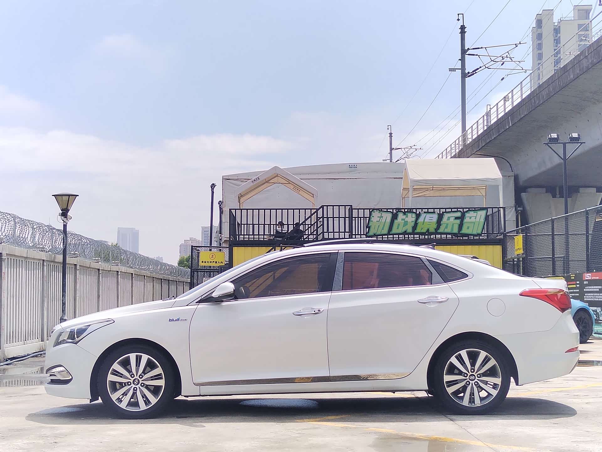 Hyundai GLS, 2016 4