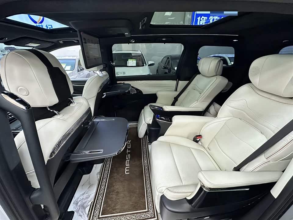 Trumpchi Trumpchi M8