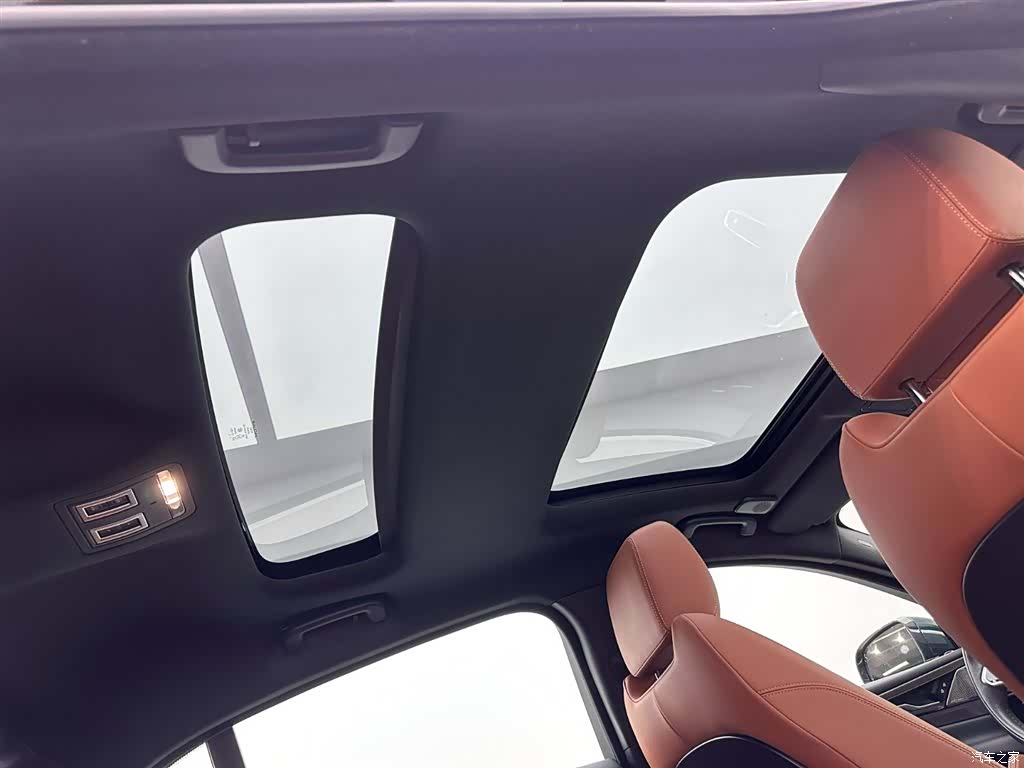 Land Rover XEL, 2024 23