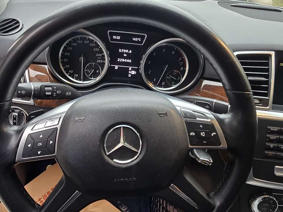 Mercedes-Benz M class