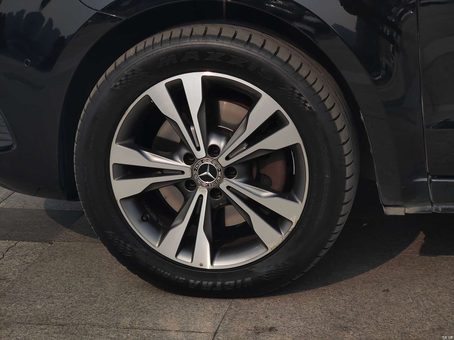 Mercedes-Benz V-Class, 2019 31