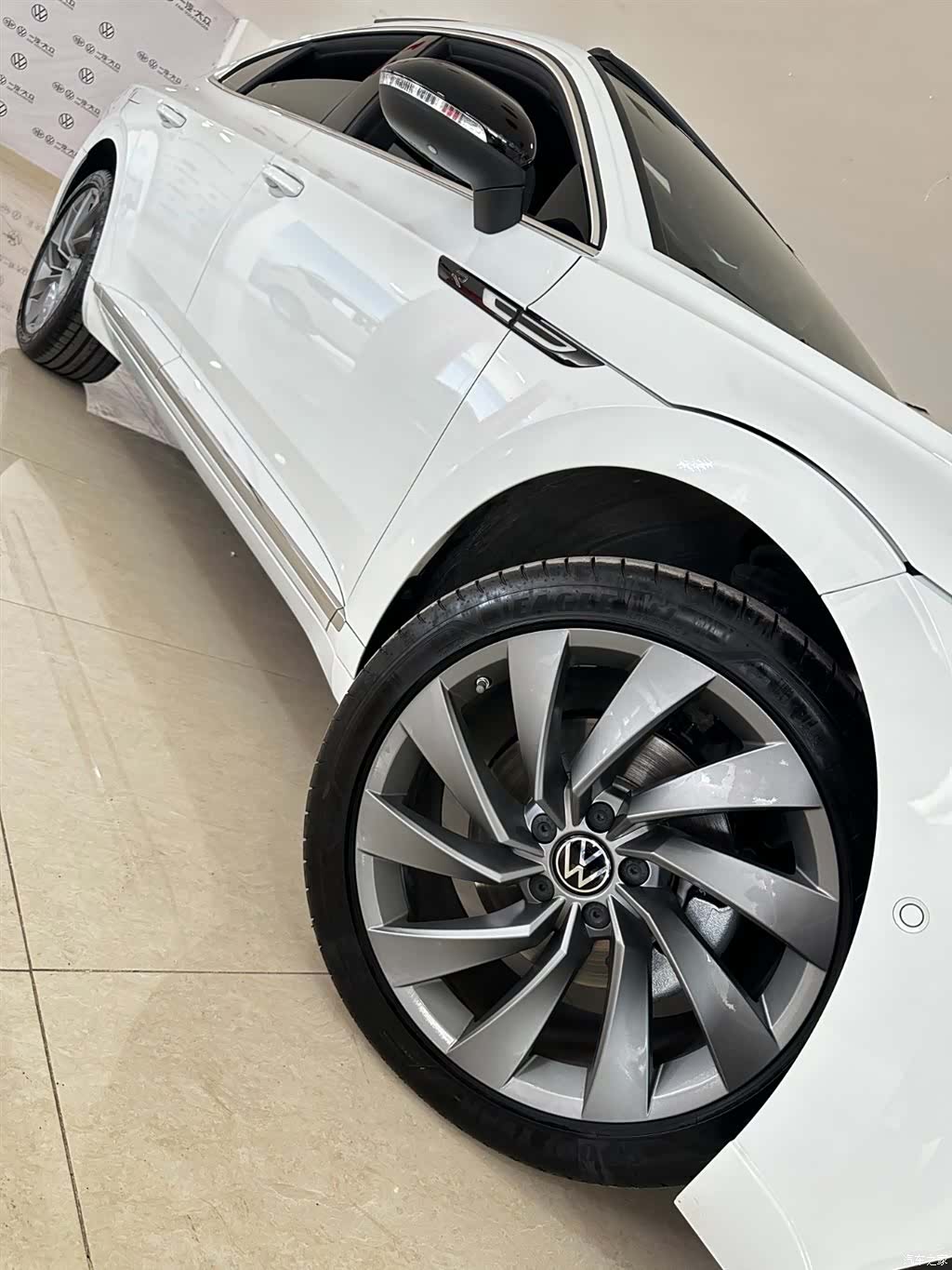 Volkswagen CC, 2025 27