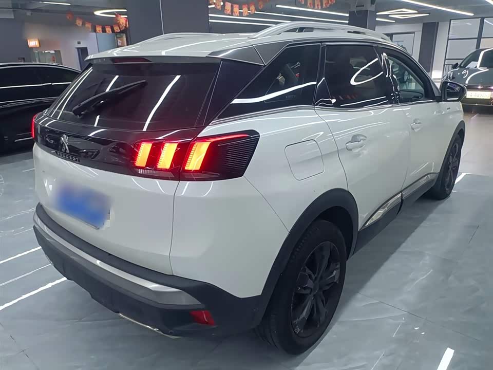 Peugeot 4008