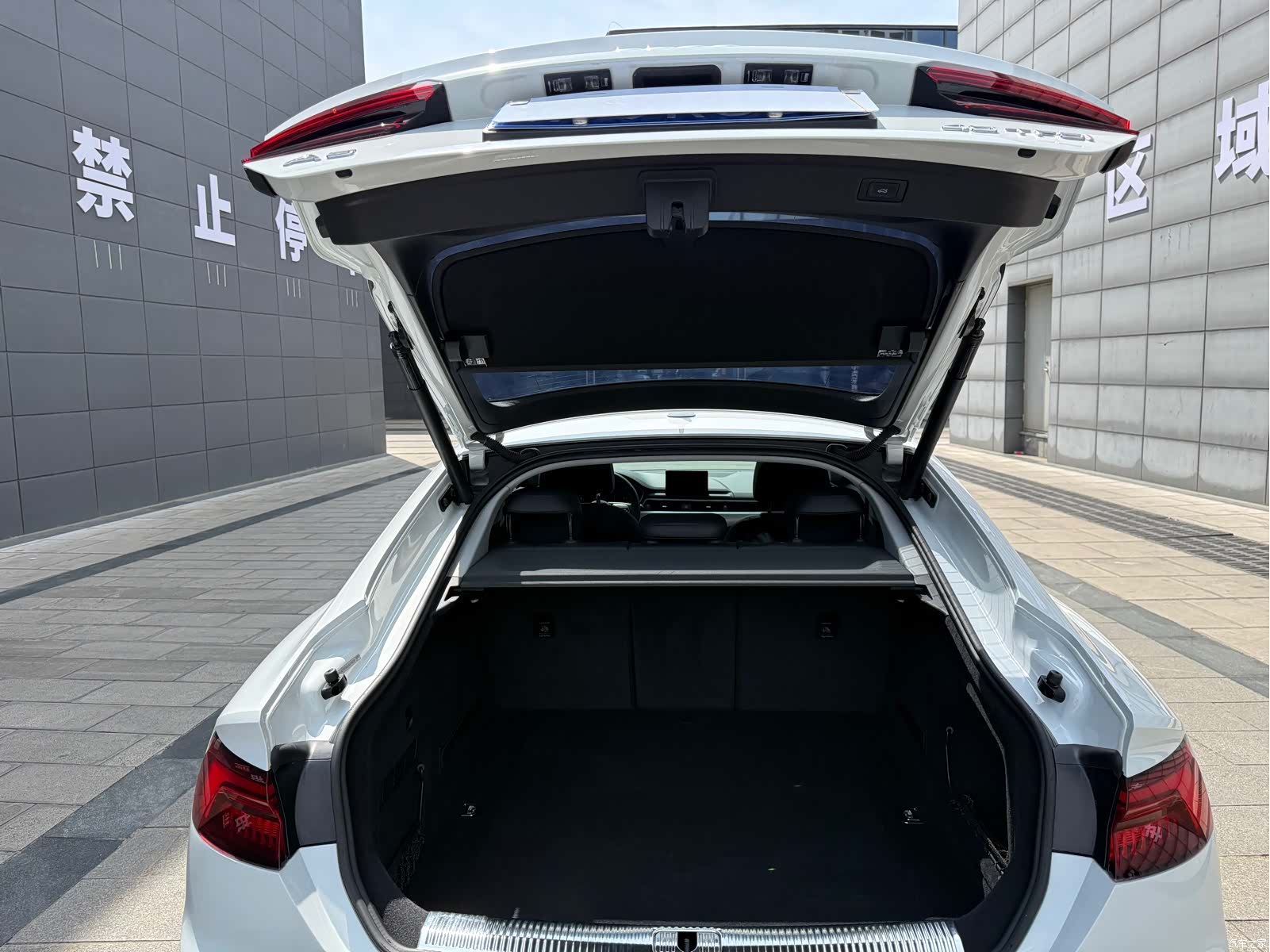 Audi A5, 2017 38