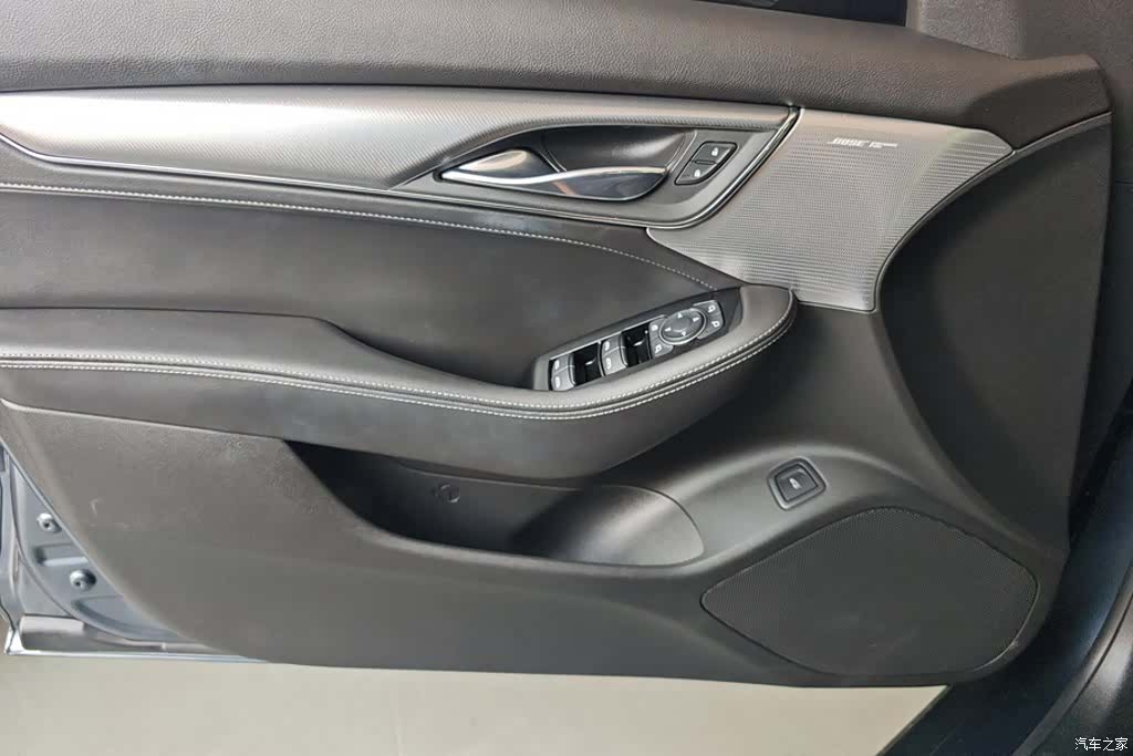 Cadillac CT5, 2021 7