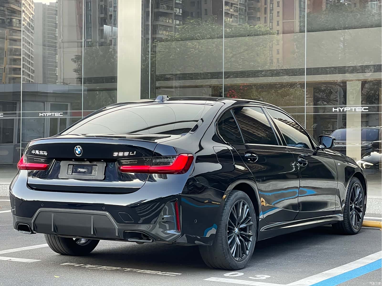 BMW 3 Series, 2023 11