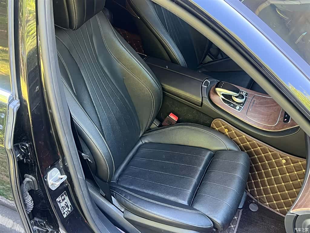 Mercedes-Benz E-Class, 2018 18
