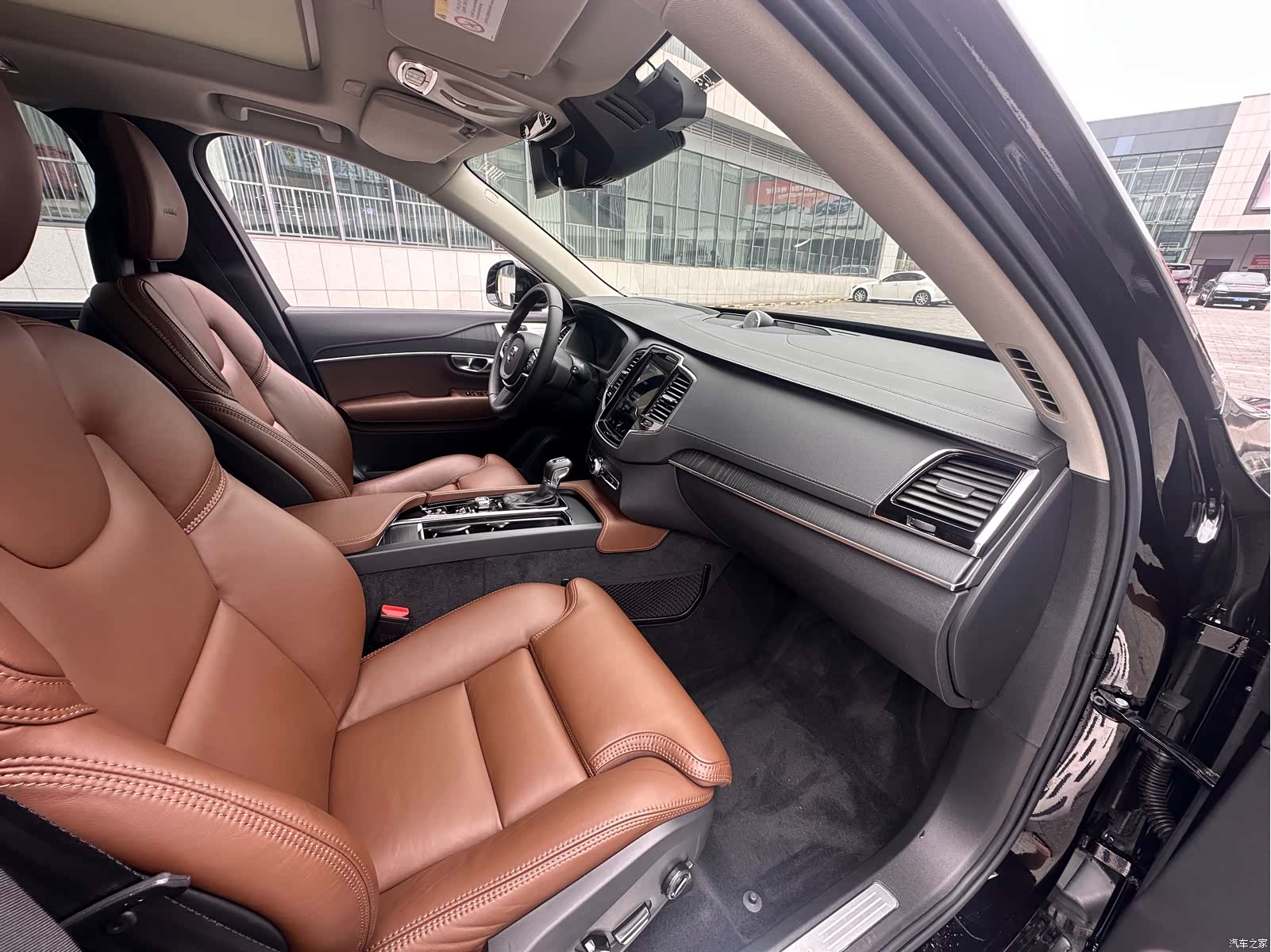 Volvo XC90, 2019 12