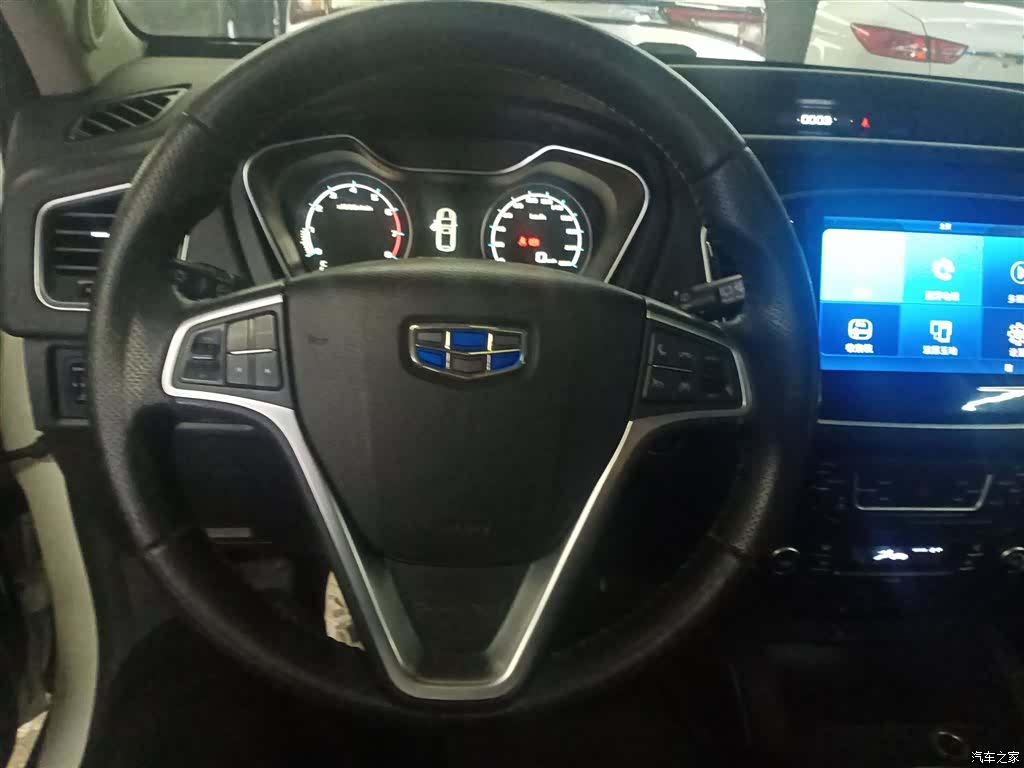 Geely X6, 2017 11