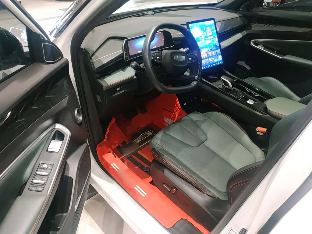 Geely Boyue, 2025 16