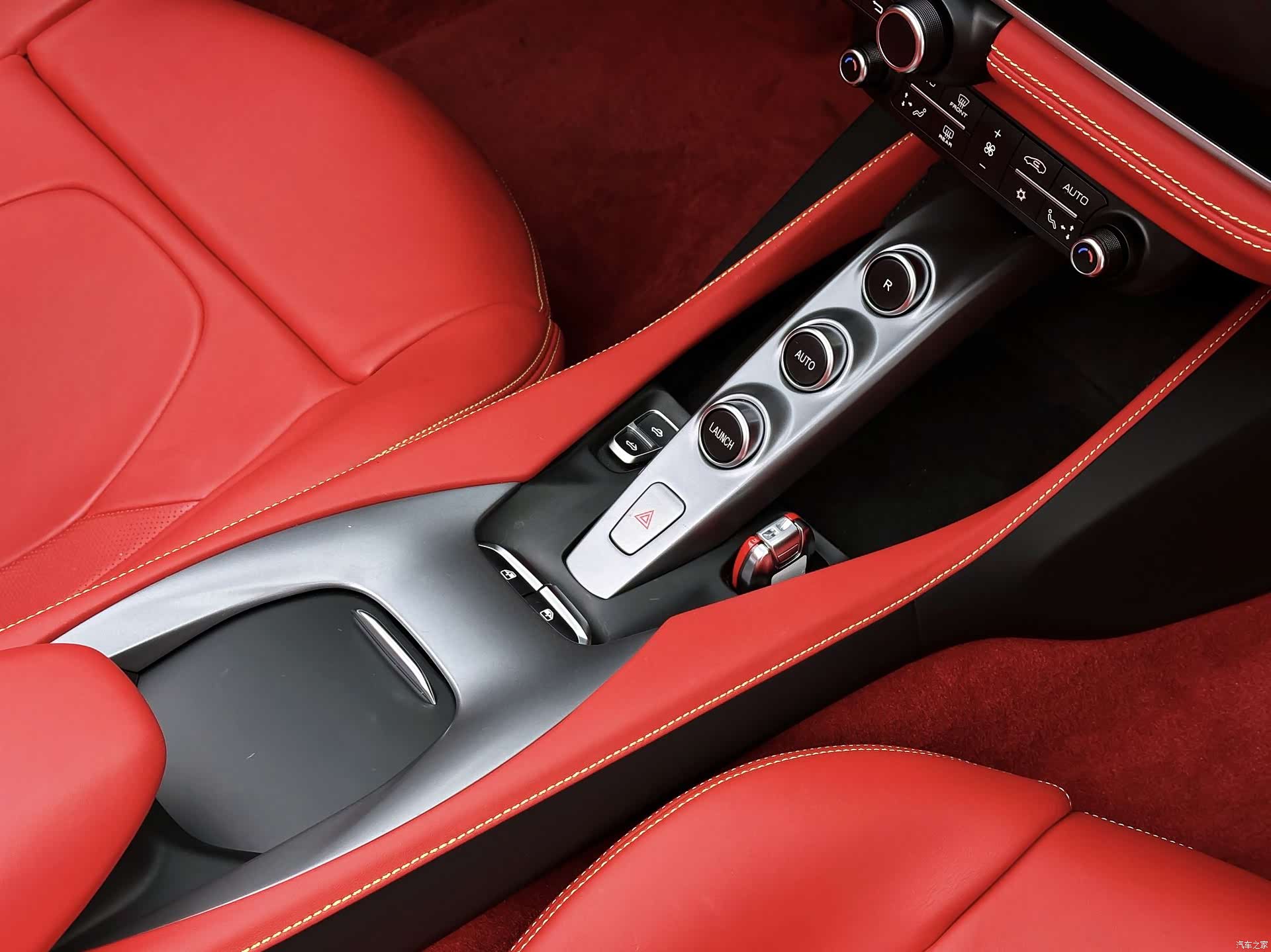 Ferrari Portofino, 2023 24