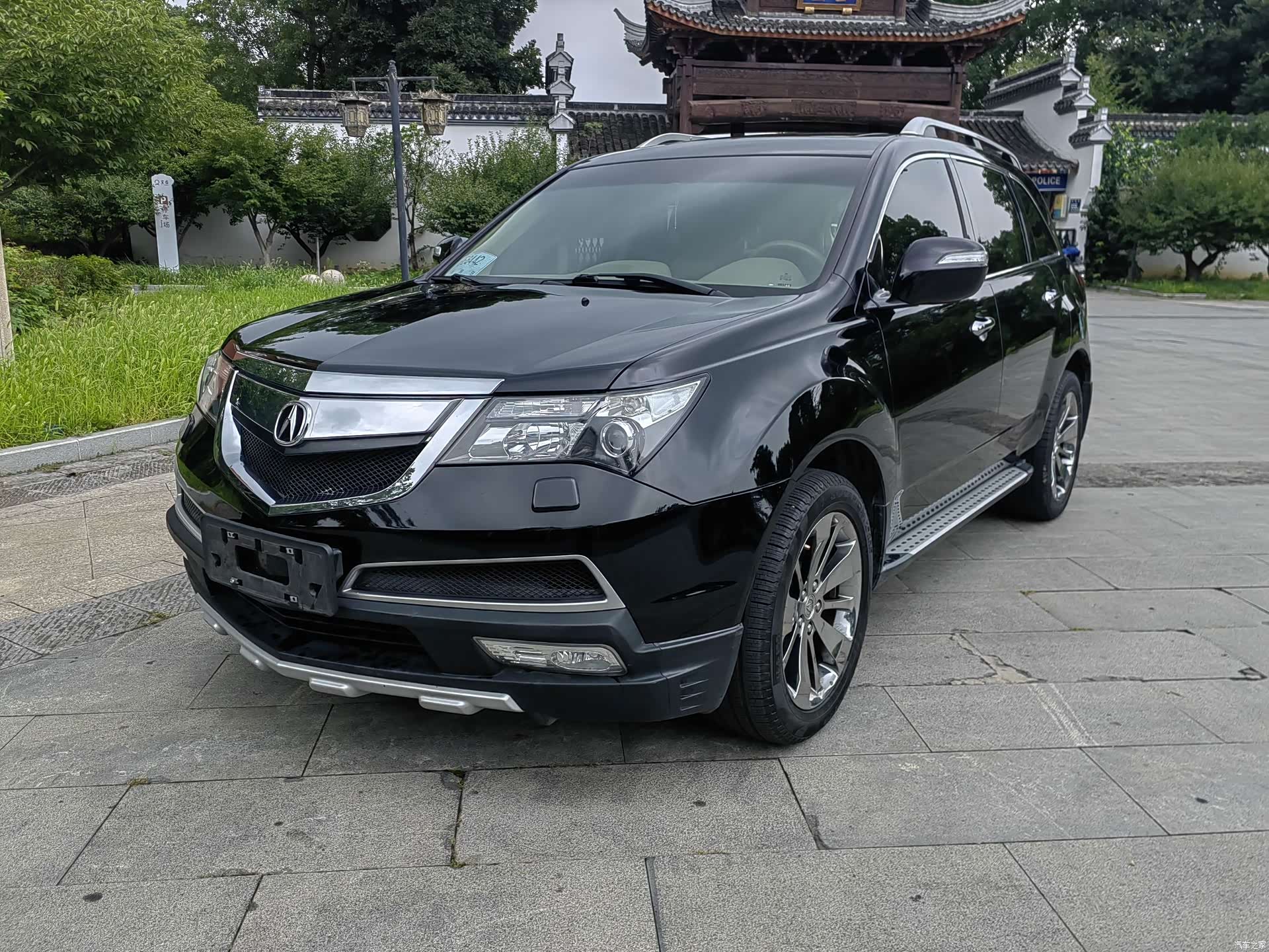 Acura MDX, 2012 1