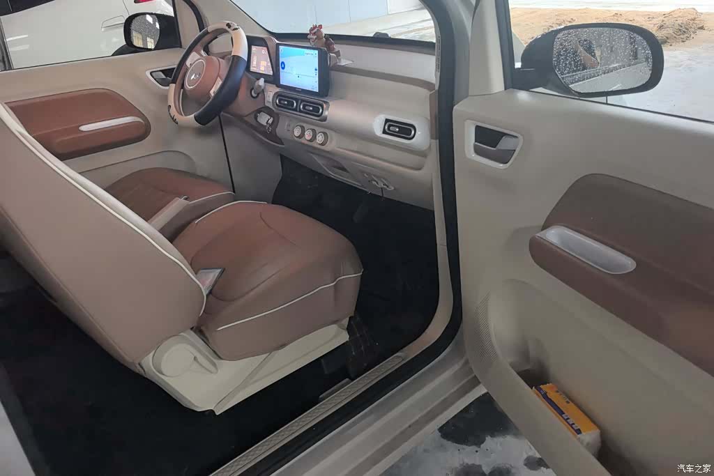 Wuling MINIEV, 2025 8