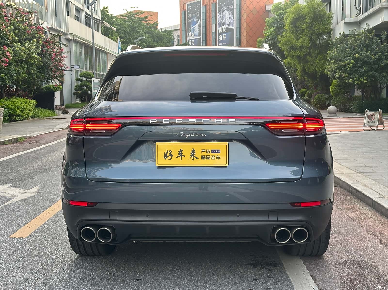 Porsche Cayenne, 2018 все фото