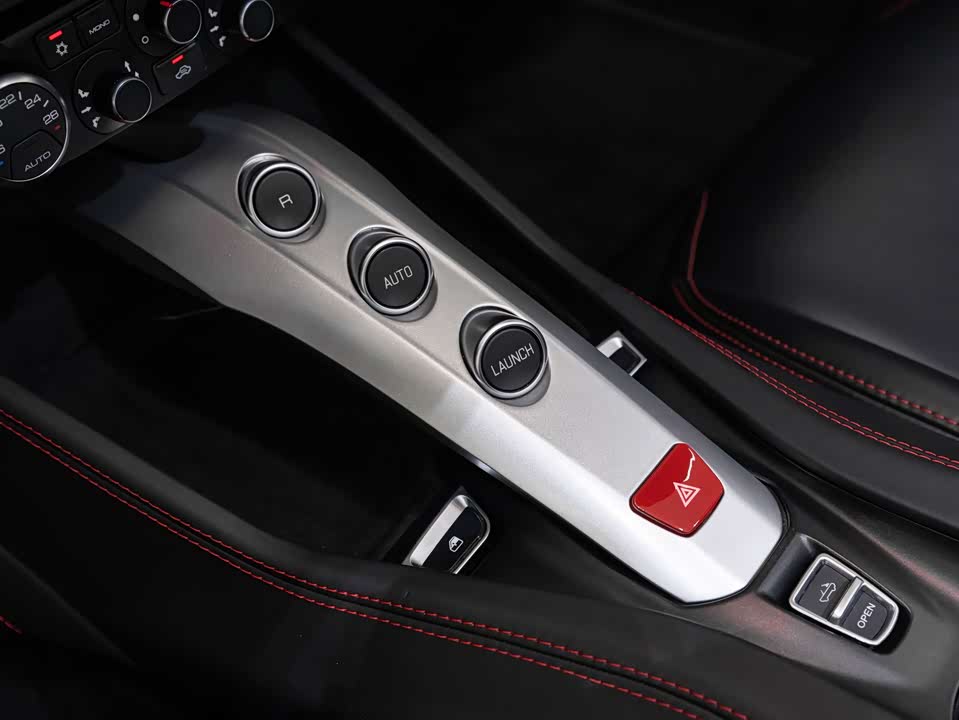 Ferrari California T