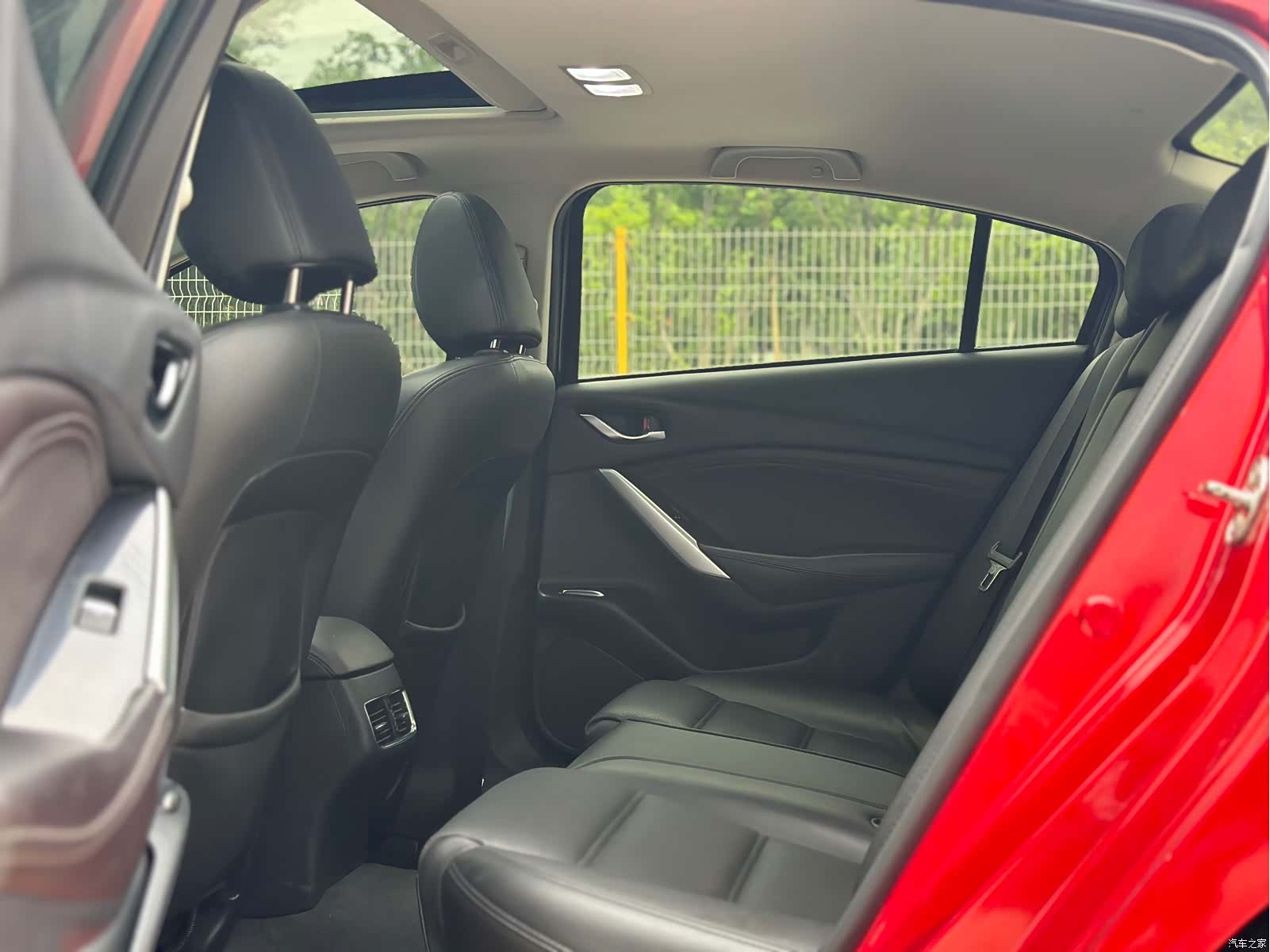 Mazda Atenza, 2019 8