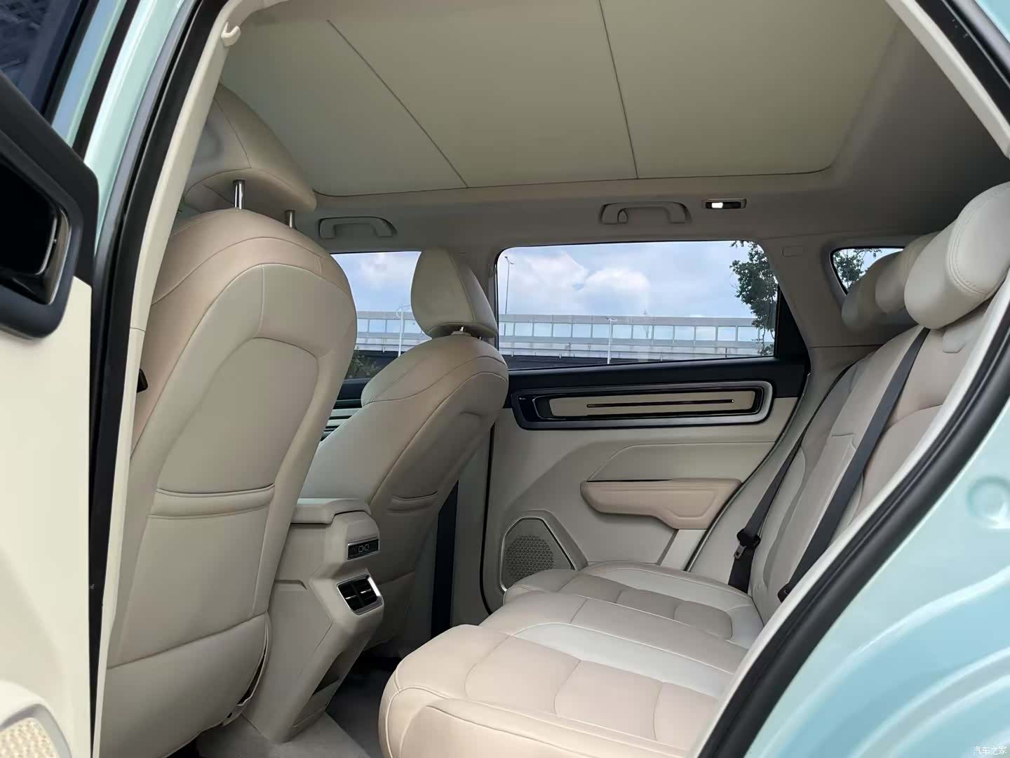 Geely Icon, 2023 6