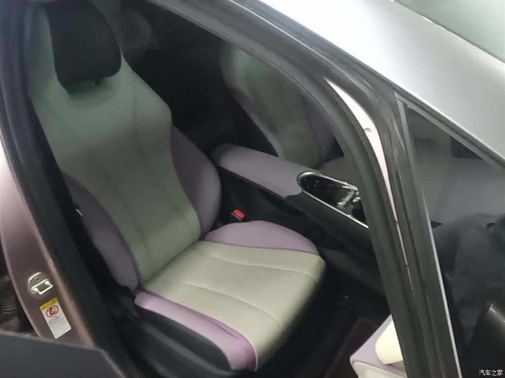 BYD Dolphin, 2021 25