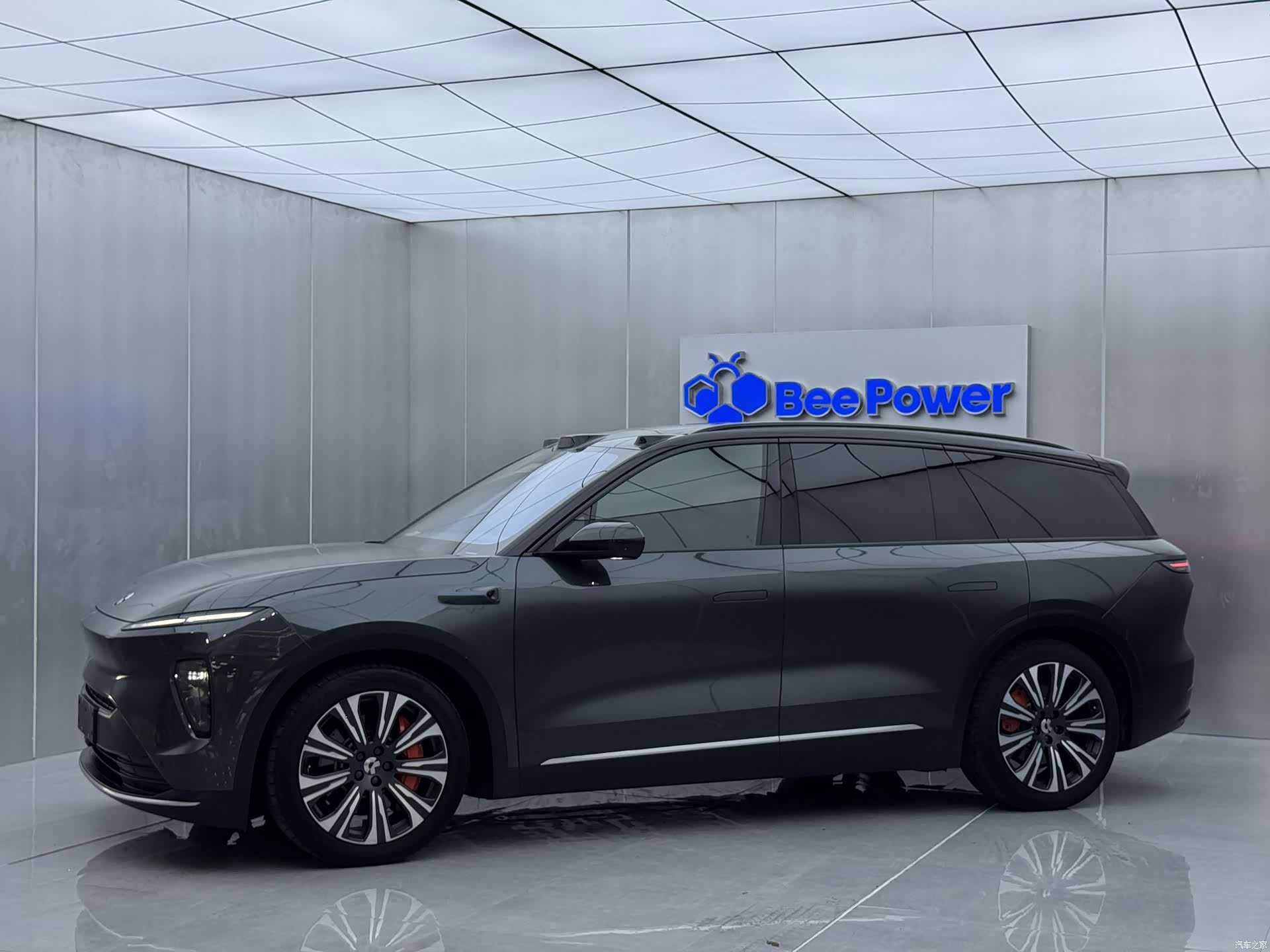 NIO ES8, 2023 4