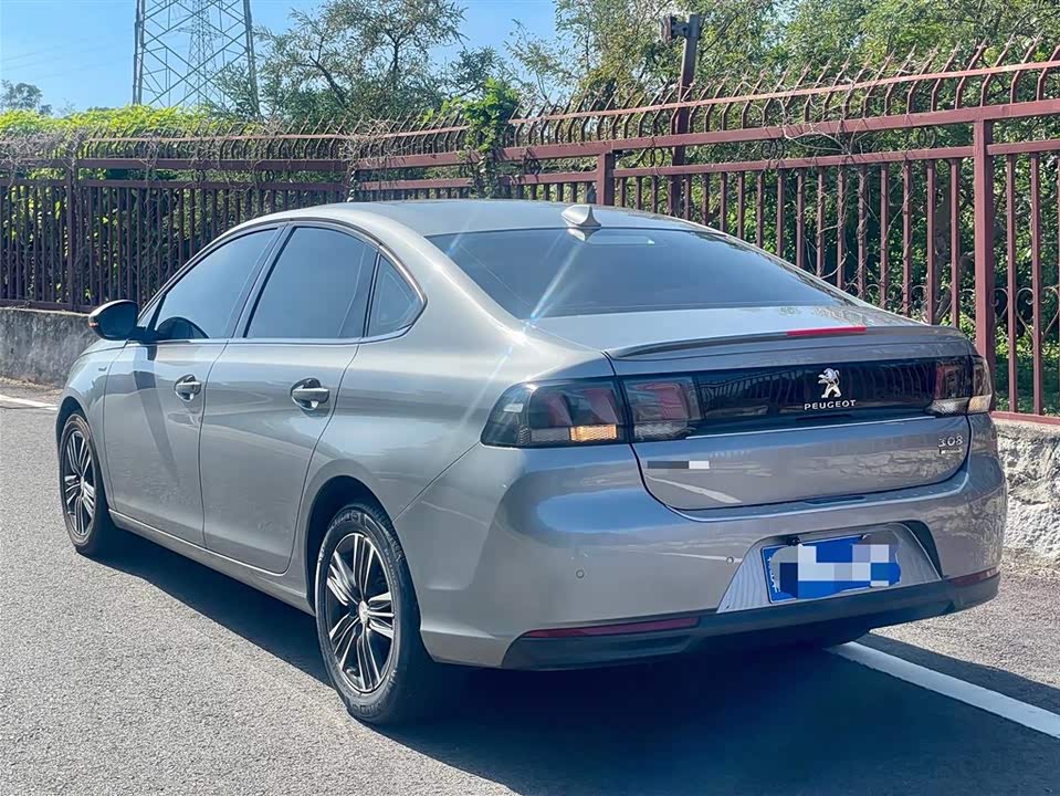 Peugeot 308