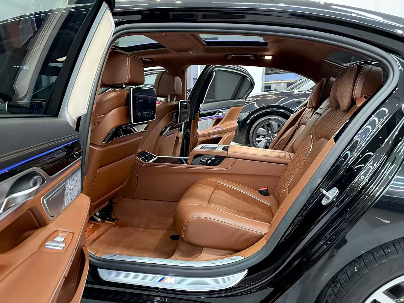 BMW 7 Series, 2018 7