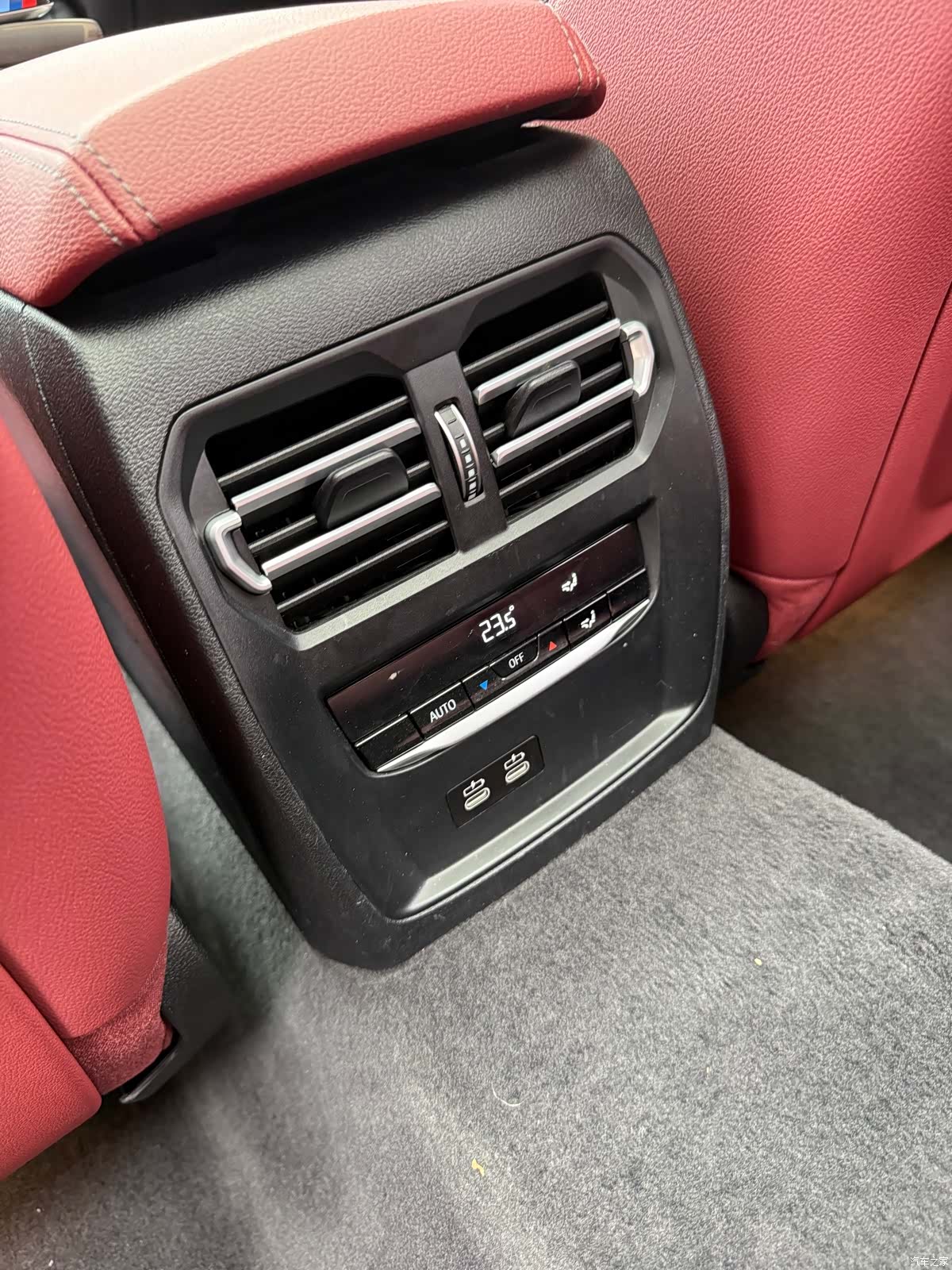 BMW 3 Series, 2023 13