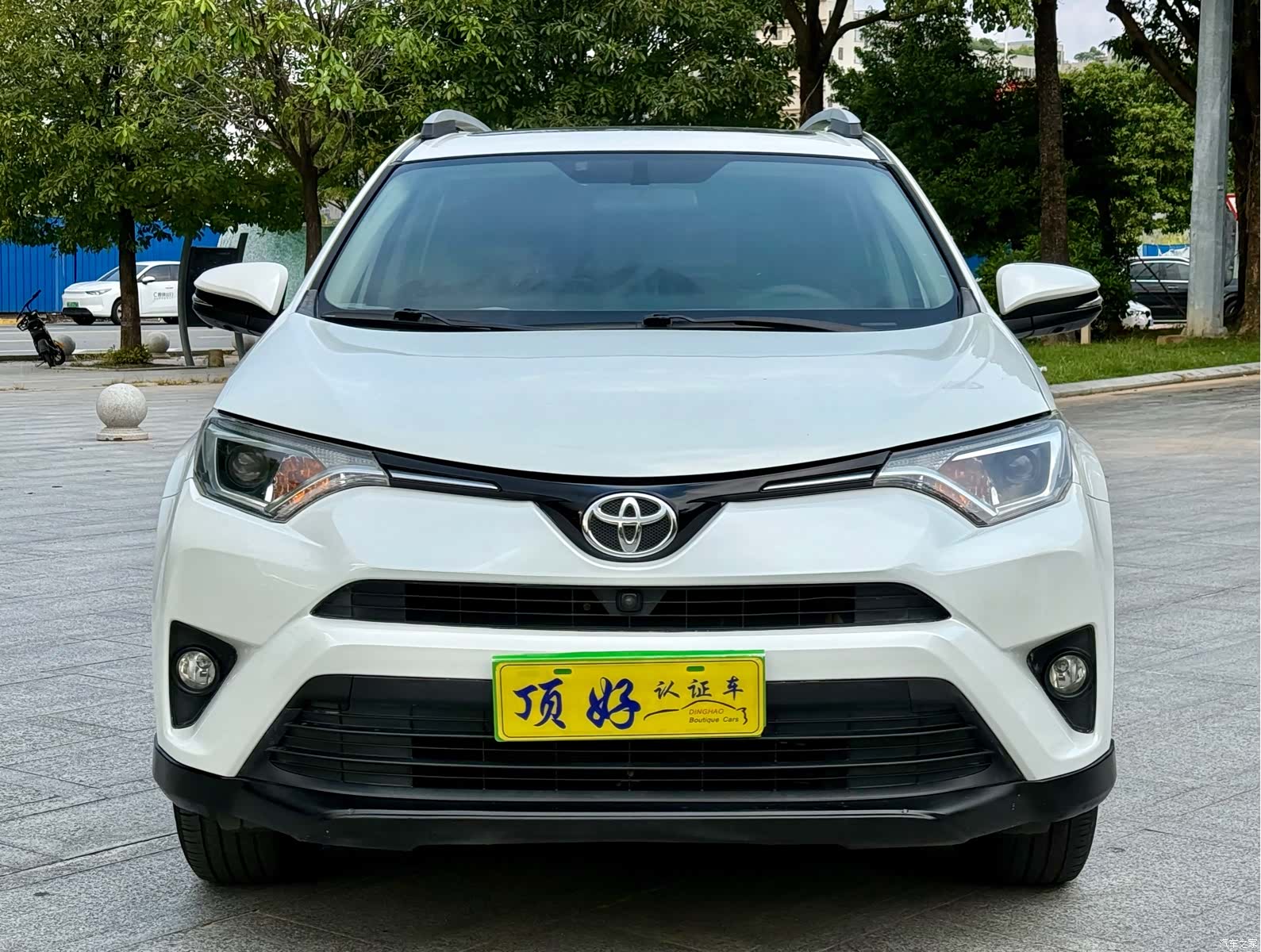 Toyota RAV4, 2017 2