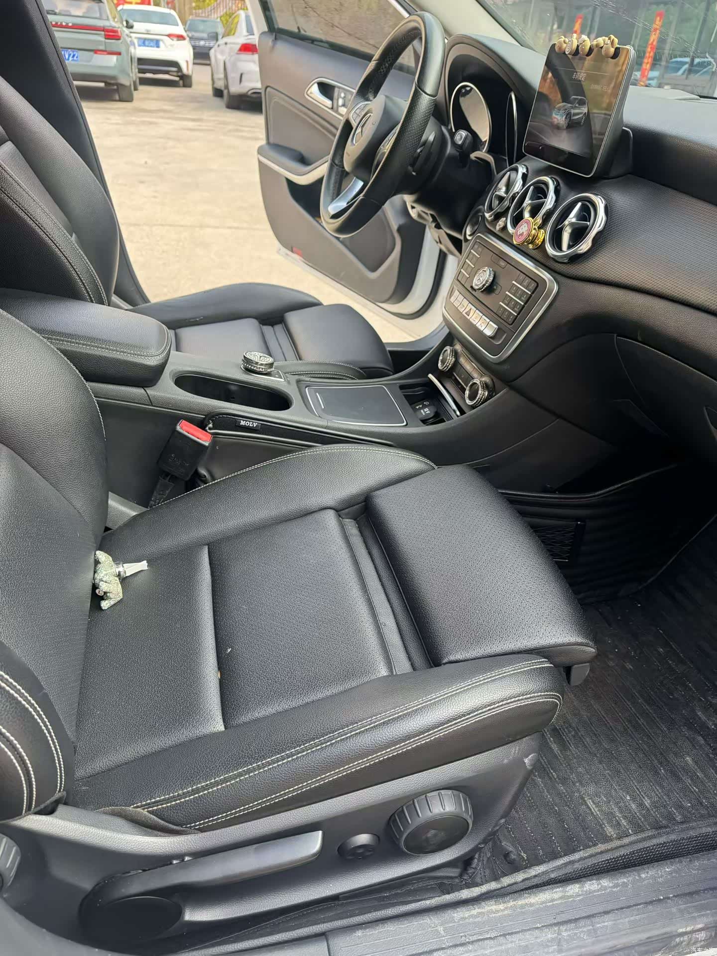 Mercedes-Benz GLA, 2019 4