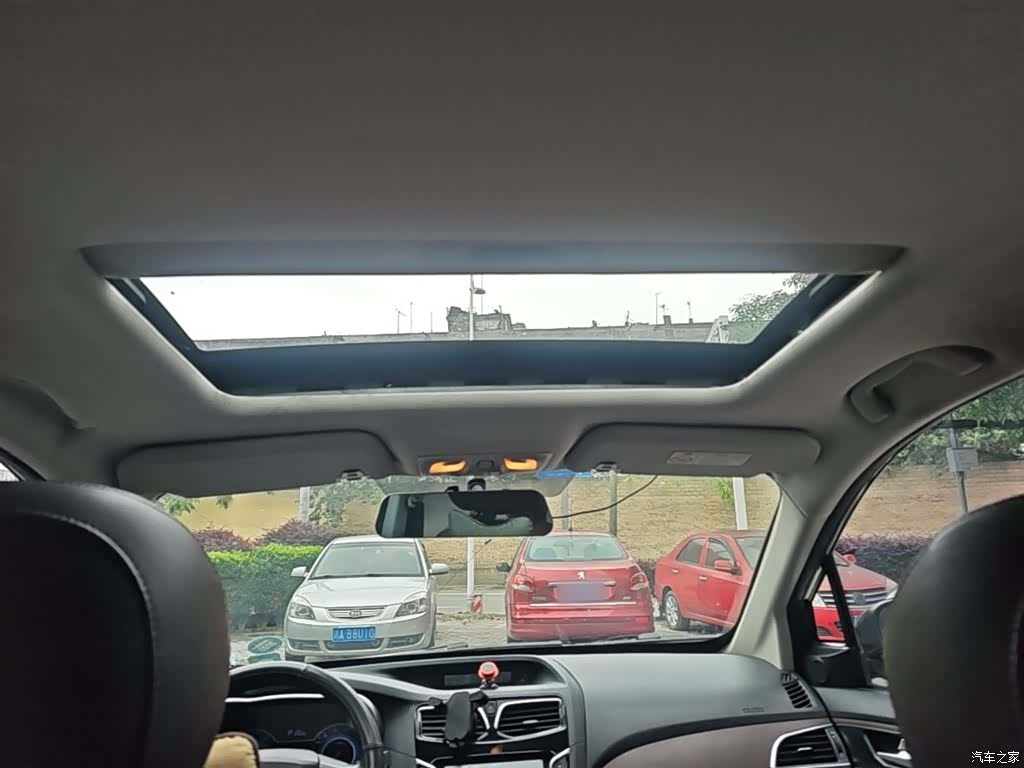 Haima MPV, 2017 17