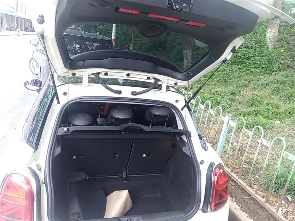 Mini Cooper, 2020 19