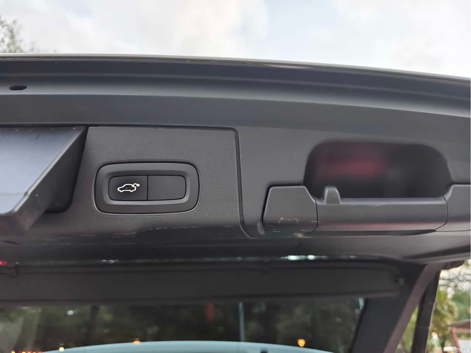 Volvo XC60, 2020 28