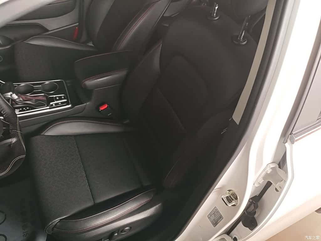 Kia KX5, 2020 15