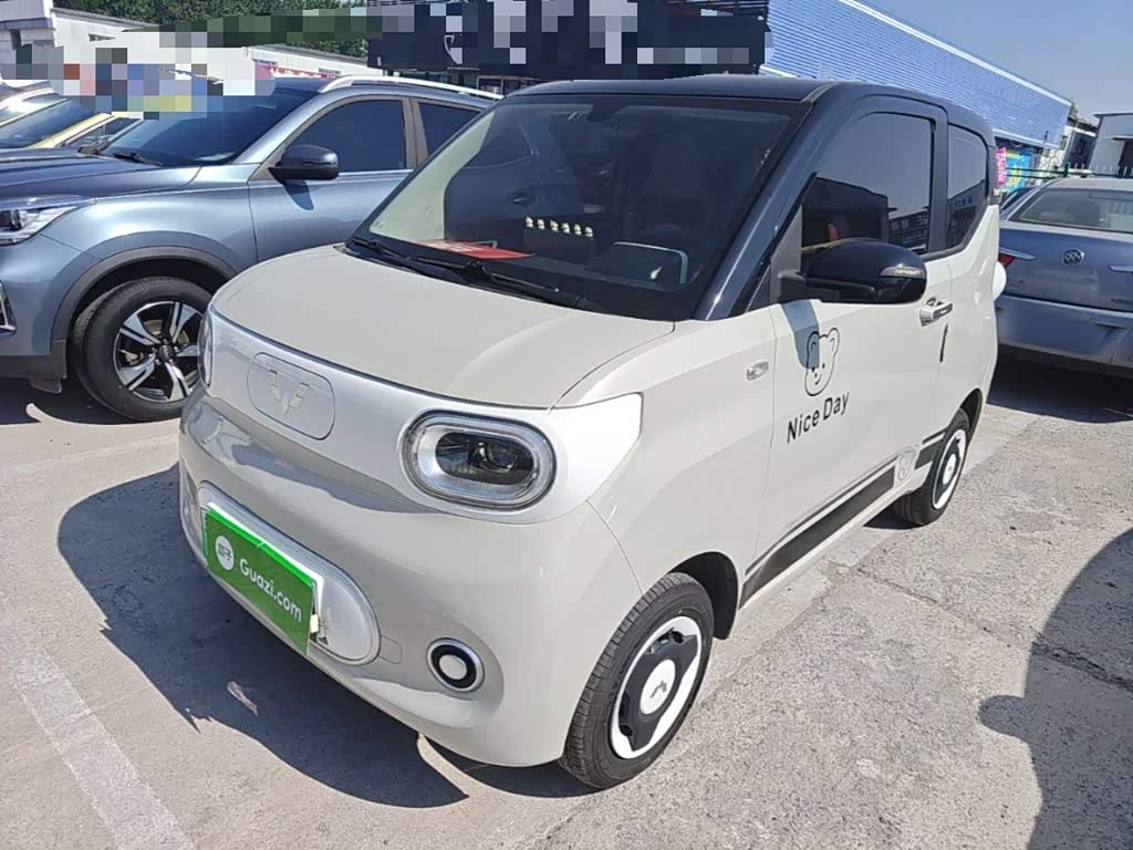 Wuling Mini EV