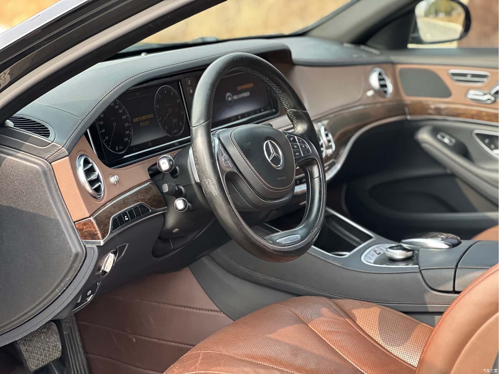 Mercedes-Benz S-Class, 2015 4